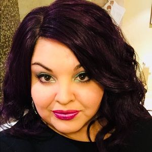 Meet your Posher, Renee